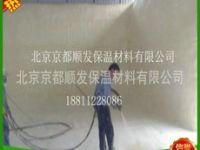 聚氨酯噴涂現(xiàn)場(chǎng) 聚氨酯噴涂現(xiàn)場(chǎng)
